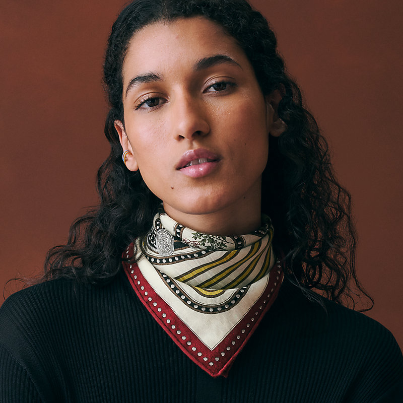 Grand Tralala scarf 45 | Hermès USA